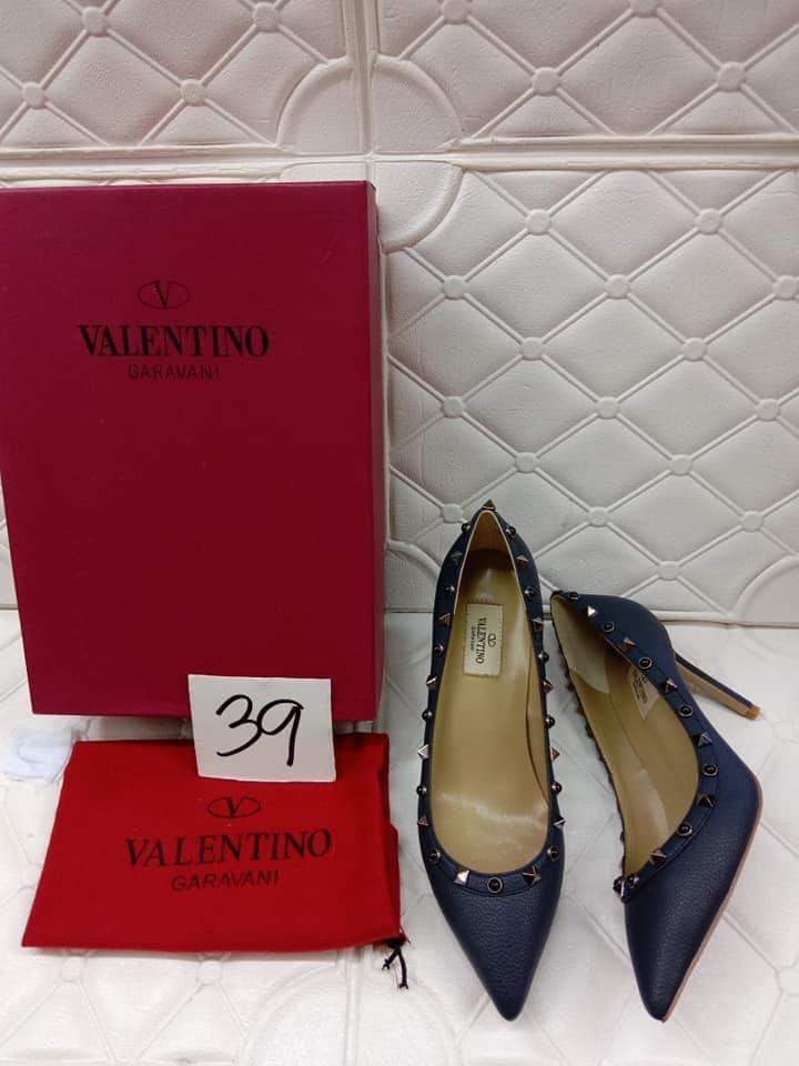 Valentino navy outlet shoes