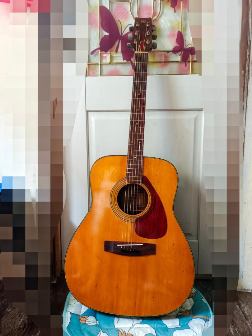 Yamaha acoustic guitar FG 160, Hobbies & Toys, Music & Media ...