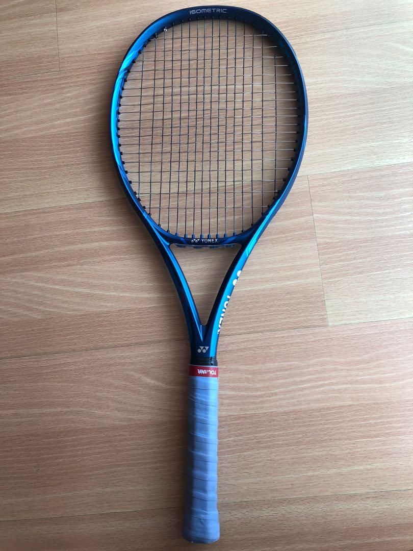 Yonex EZone 98 (2020 model), grip L2, Sports Equipment, Sports