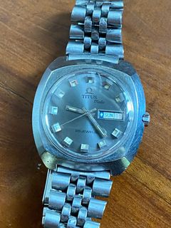 (Category: ) located in . Submitted by oldwatchshop (Listing ID 1171637289, Image 1). Description: .