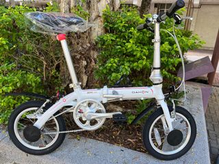 （分類：）位於 。 由 trendybike 提交（商品編號 1171734889，圖片 1）。簡介： 。