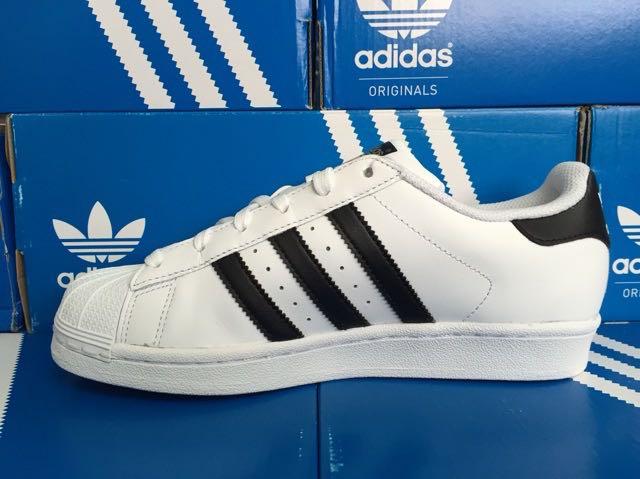 Adidas superstar 2 gold label sale