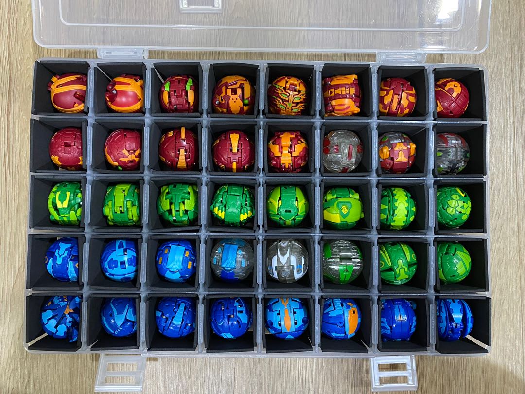 Bakugan box Divided box 40 channels Hobbies Toys Toys