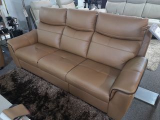 (Category: ) located in . Submitted by jocelyn_chua (Listing ID 1171749965, Image 1). Description: .