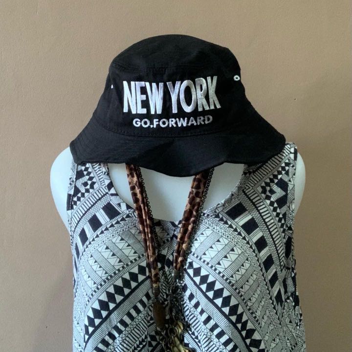 Bucket Hat Big Logo New York (Black 