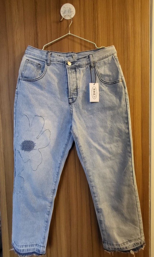 Cider Jeans M, Women's Fashion, Bottoms, Jeans & Leggings on Carousell