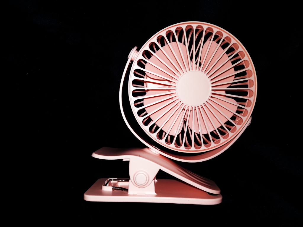 Table top sales mini fan
