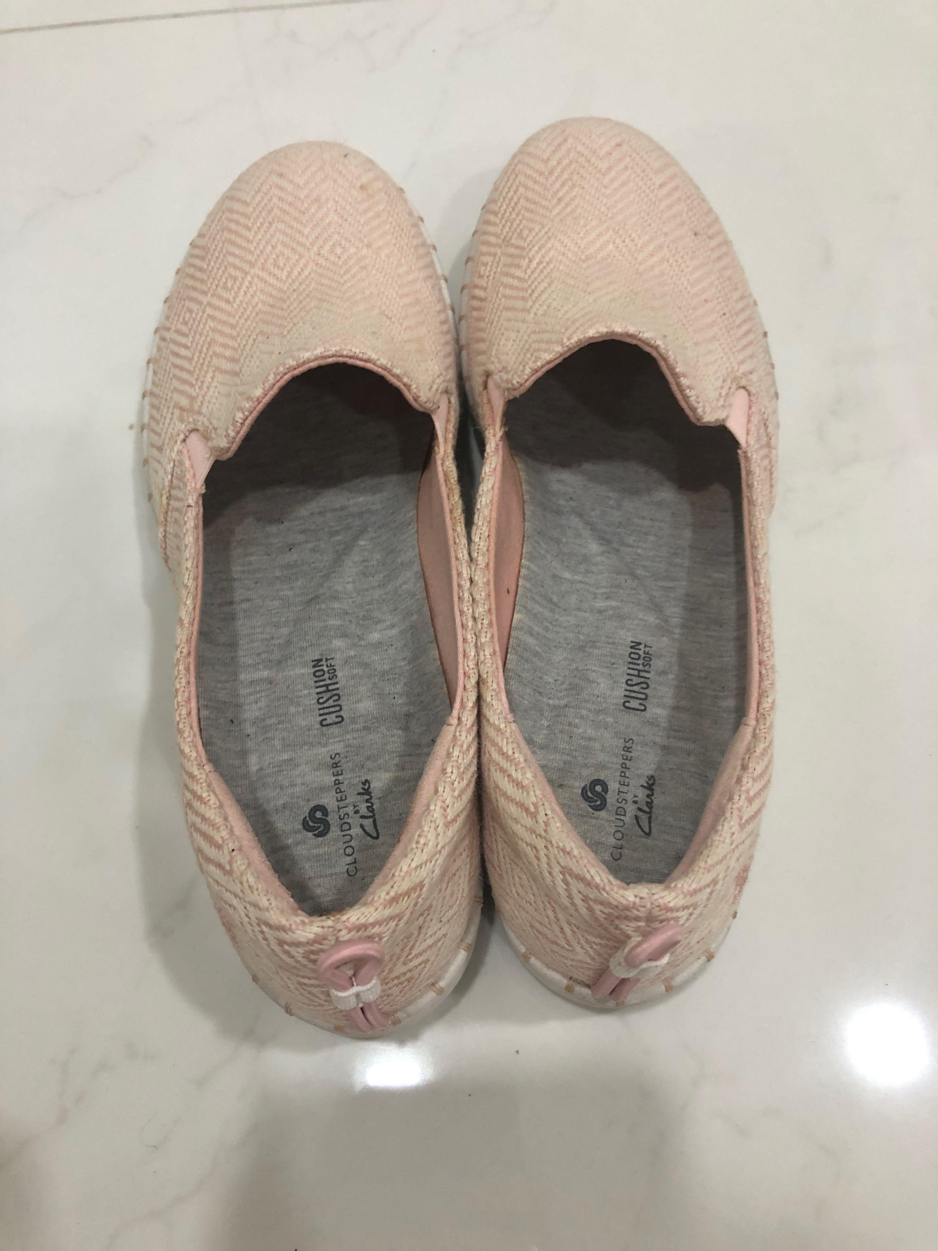 Clarks cloudsteppers slip on shoes size 38 Women s Fashion Footwear Flats on Carousell