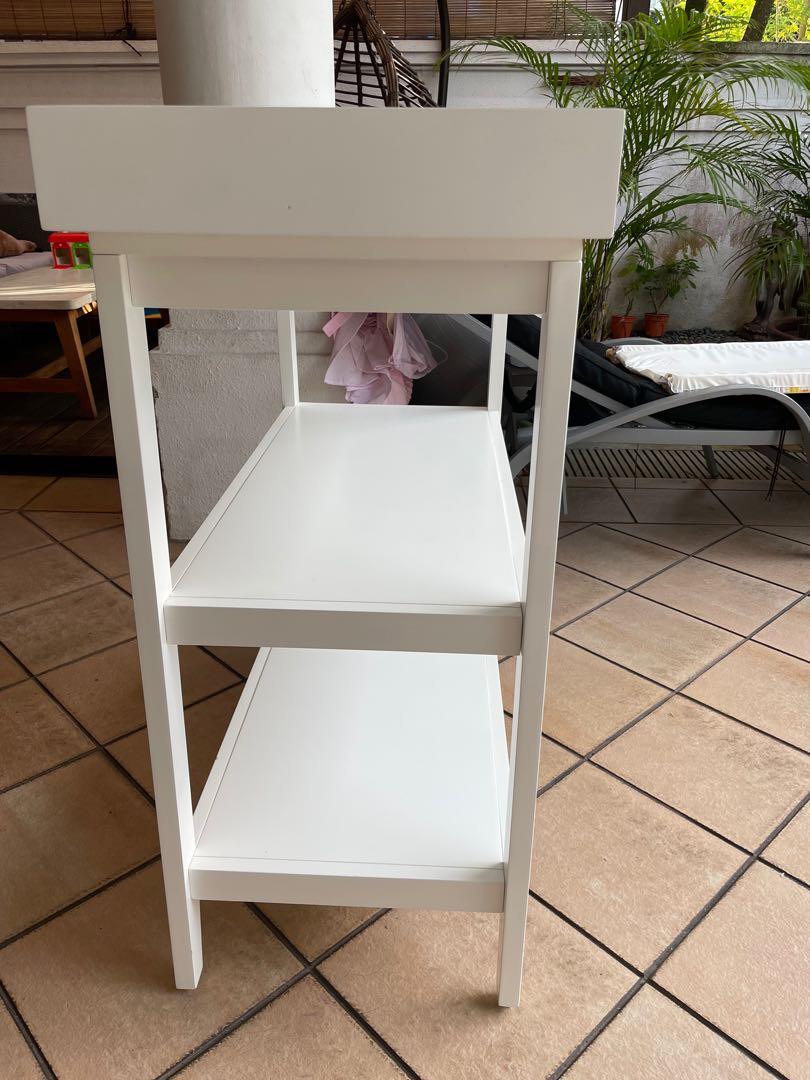 Crate and barrel changing table, Babies & Kids, Baby Nursery & Kids