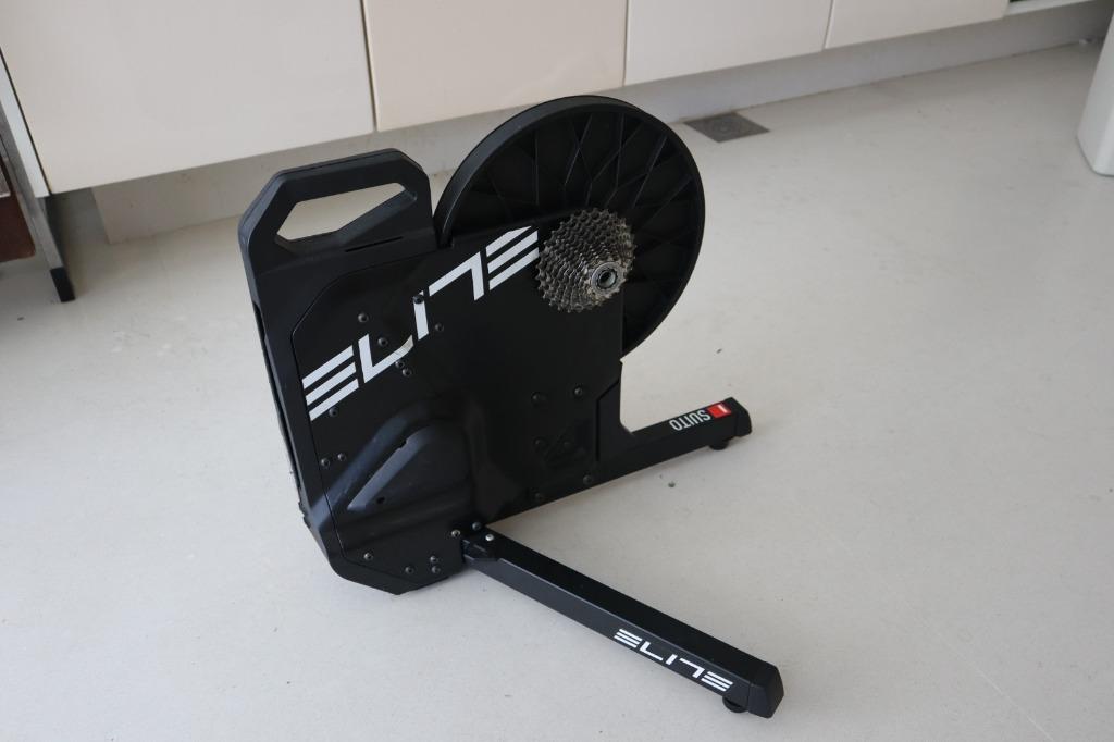 Elite Suito smart turbo trainer, Sports Equipment, Bicycles & Parts ...