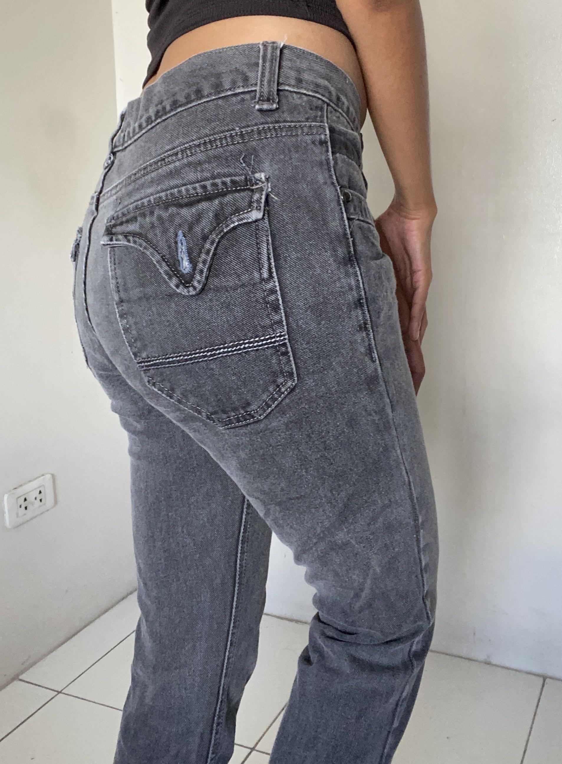 Gray StraightLeg Jeans, Women's Fashion, Bottoms, Jeans on Carousell