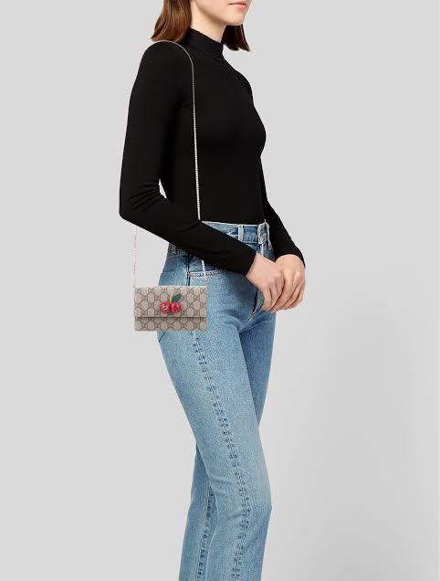 Gucci GG Supreme Mini bag with cherries