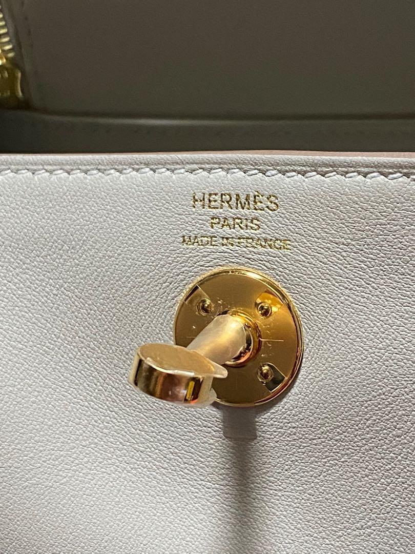 Hermès Mini Lindy Gris Etain PHW, Women's Fashion, Bags & Wallets,  Cross-body Bags on Carousell