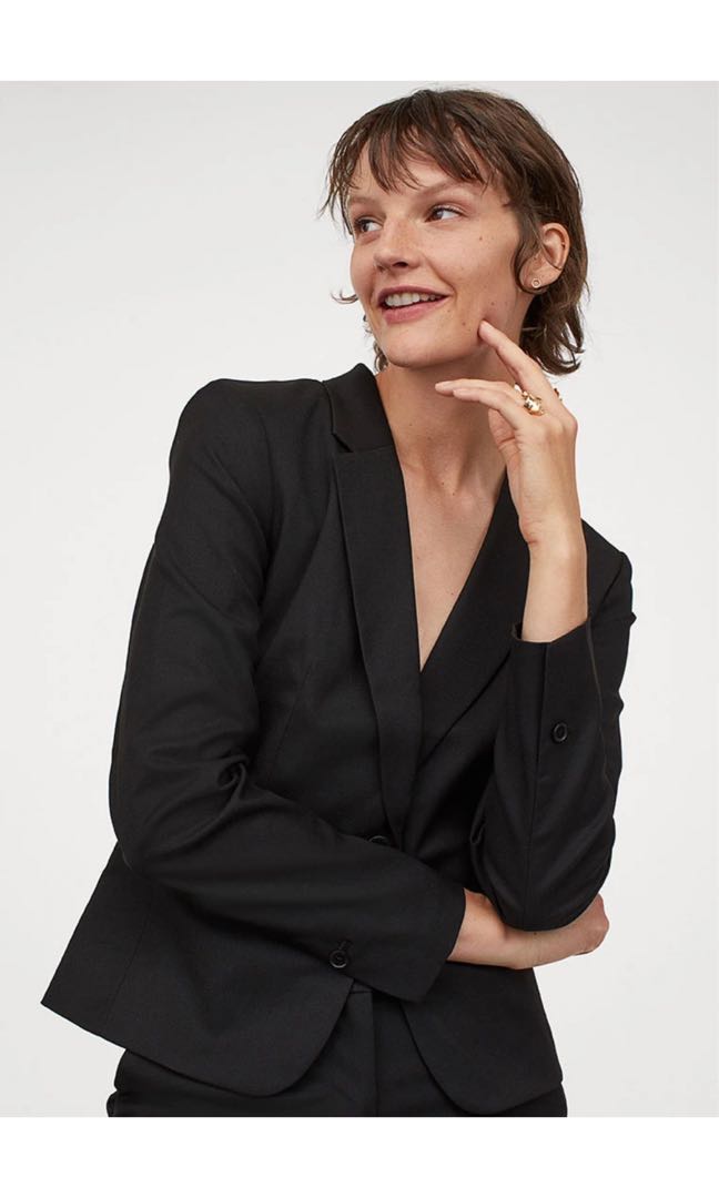 long fitted blazer