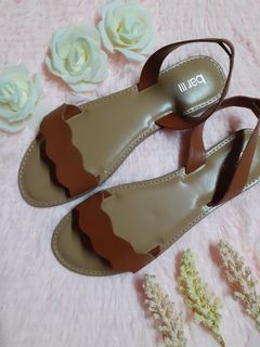 (Category: ) located in . Submitted by importedbranded (Listing ID 1171766000, Image 1). Description: .