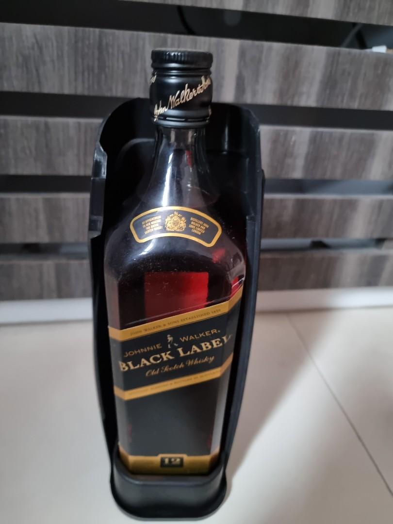 Johnnie Walker Black Label 12 Year Old, Food & Drinks ...