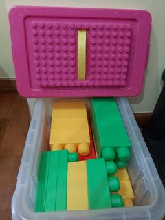 (Category: ) located in . Submitted by go_retro (Listing ID 1171697496, Image 1). Description: .