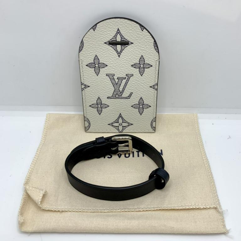 Louis Vuitton Chapman Collaboration Savanna White Rhino Name