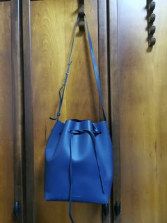 (Category: ) located in . Submitted by ClearanceSale (Listing ID 1171801252, Image 1). Description: .