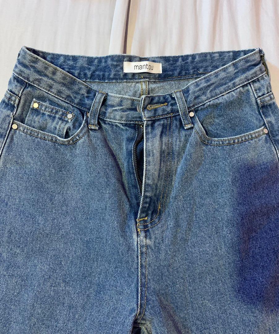 Mantou Jessie Mom Jeans (Category: Jeans) located in Daraga. Submitted by soph1a (Listing ID 1171788456, Image 1). Description: used once only L on tag (waist 28-29) dm for ww pics.
