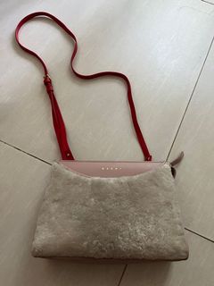 （分類：）位於 。 由 g_ty__ 提交（商品編號 1171714316，圖片 1）。簡介： 。
