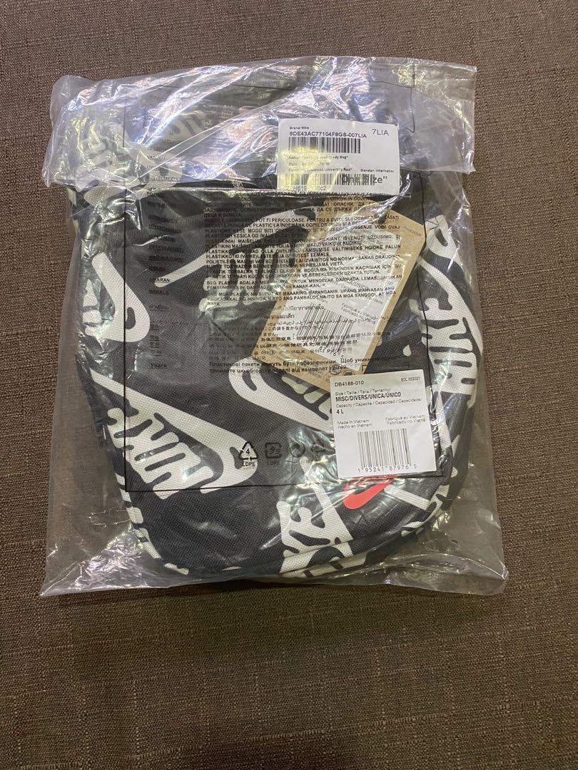 Nike Heritage Crossbody Sling Bag (Category: Sling Bags) located in Manila. Submitted by emmard (Listing ID 1171679274, Image 3). Description: Nike Heritage Crossbody bag (Sling Bag) Black / Black / Univ. red, 4L Price 950 (on hand) Original legit authentic Brand new with tag Below srp Srp 1195 Mode of payment : COD✔/meetup ✔/ gcash ✔ Location: Malabon City Shipping Fee not included Readdetails Please b4 pm thank you🙏🏻.