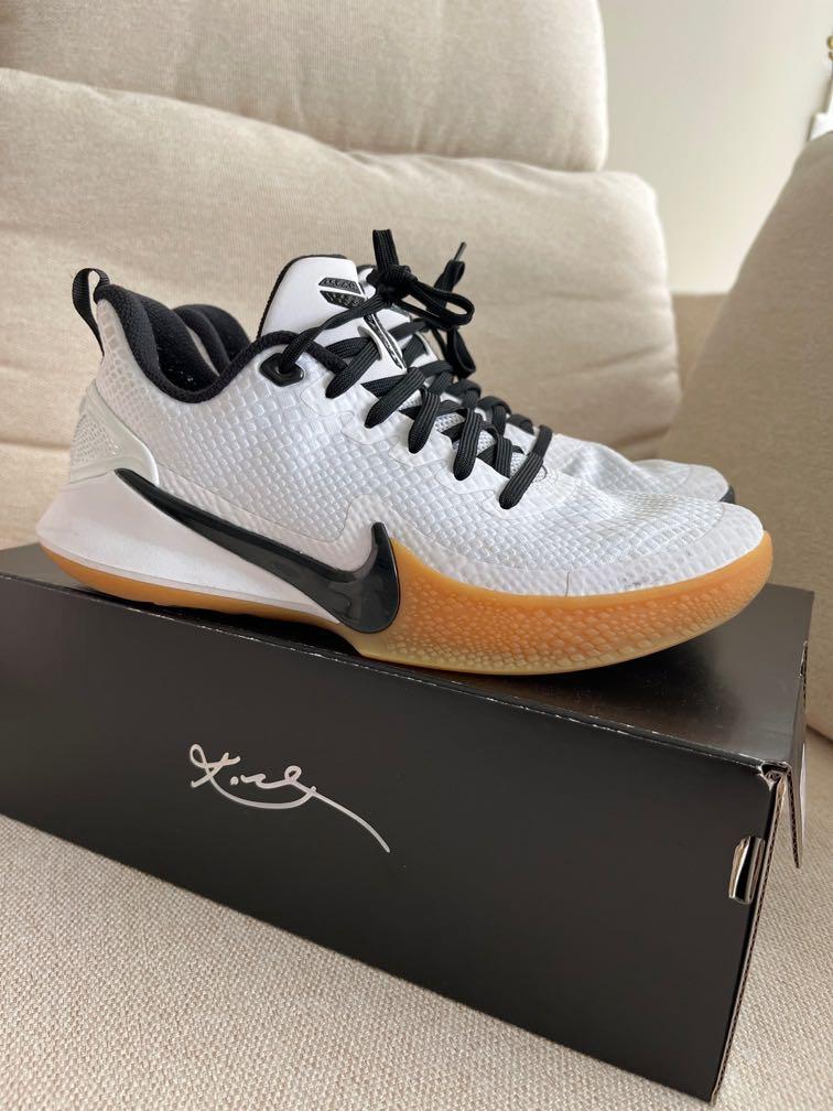 Kobe shop shoes focus