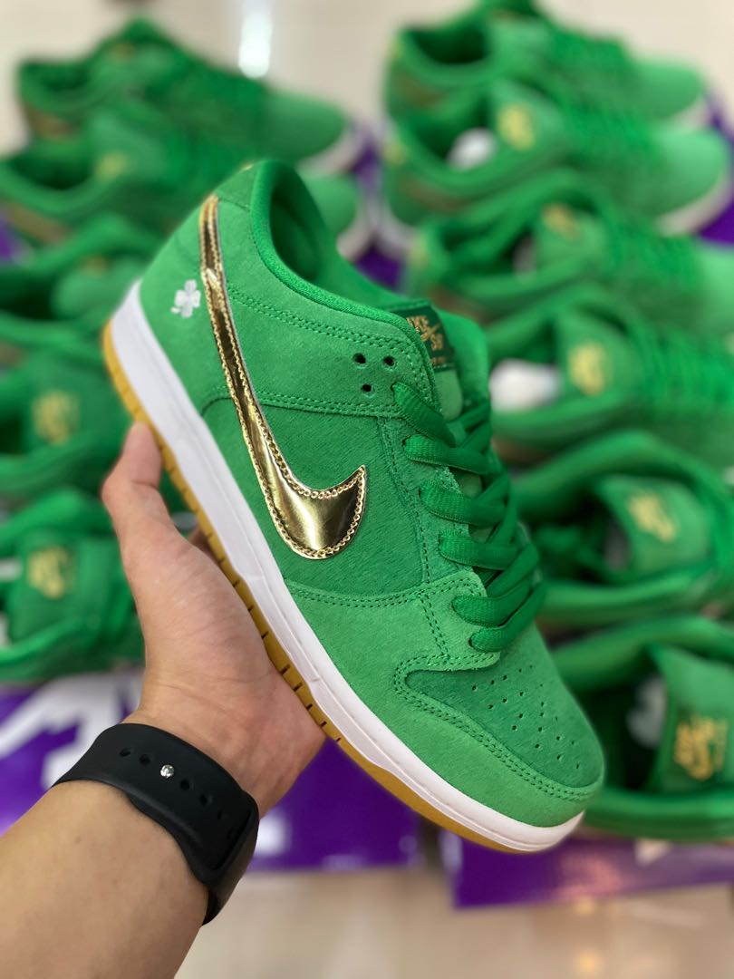 Nike SB Dunk St Patrick Day Shamrock, Men's Fashion, Footwear