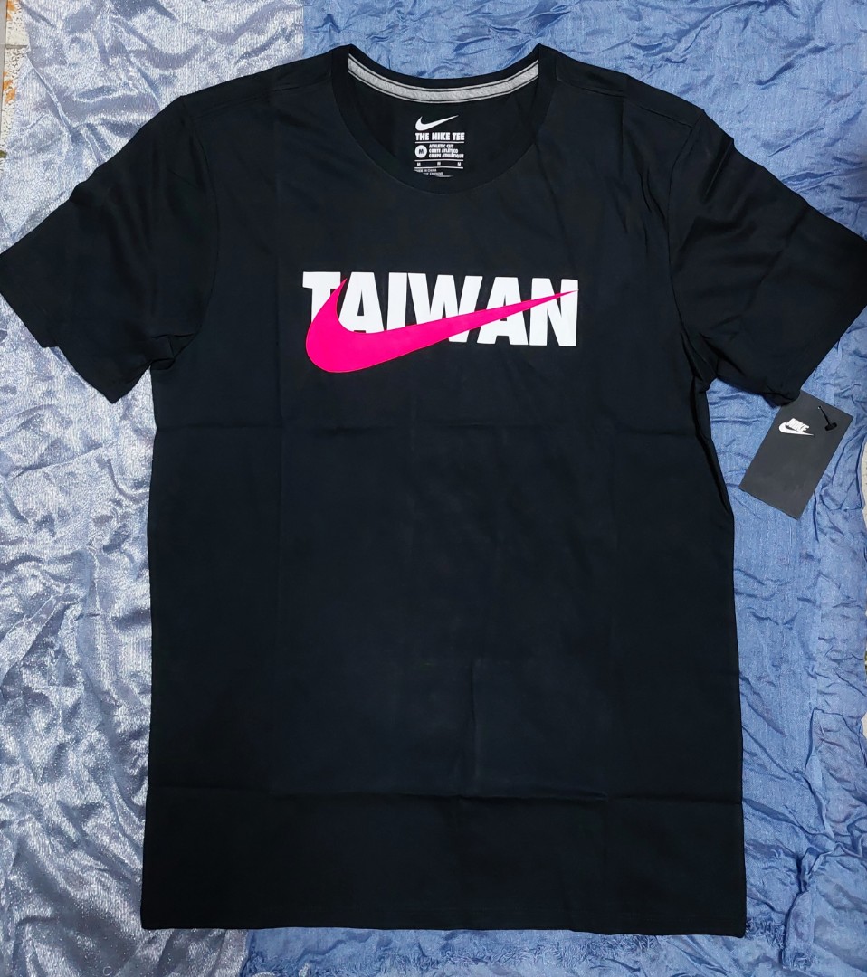 nike taiwan tee