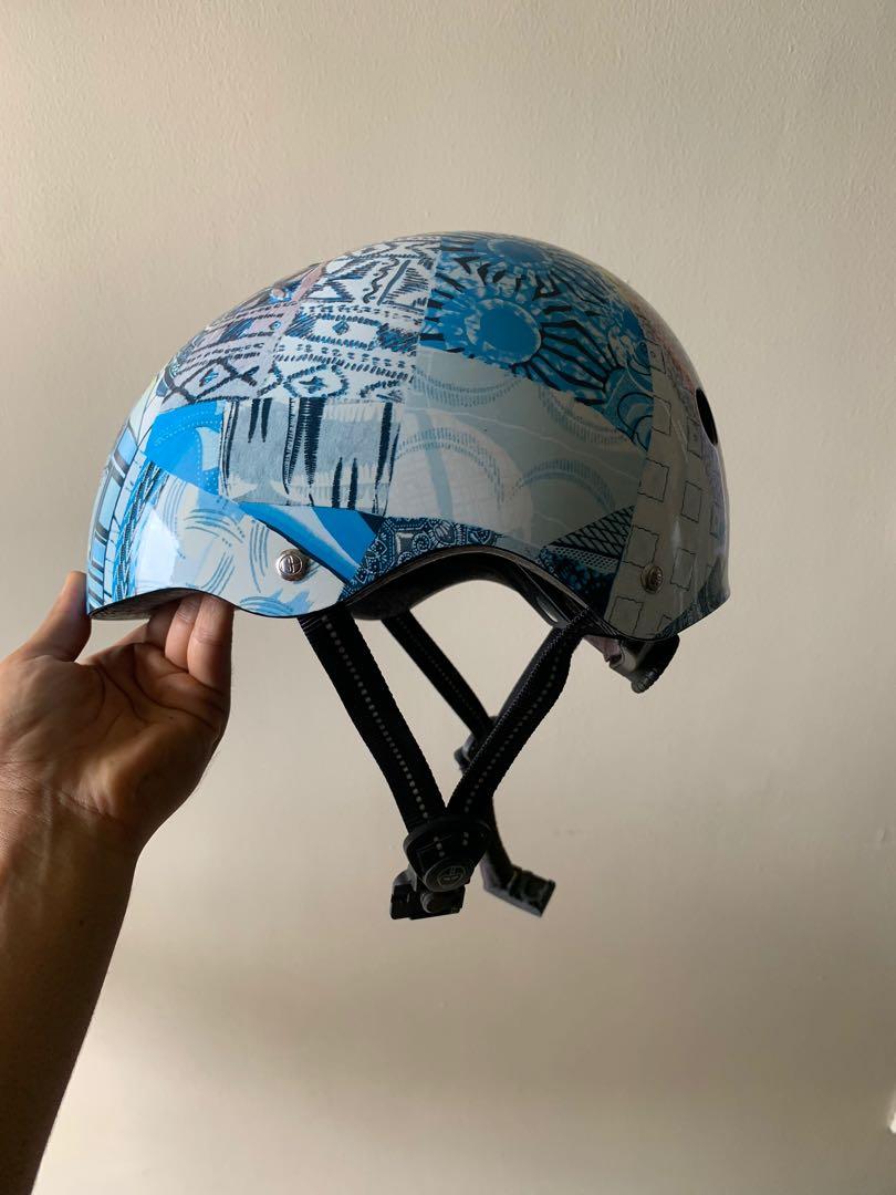 Nutcase Helmet, Motorbikes, Motorbike Parts & Accessories, Helmets and