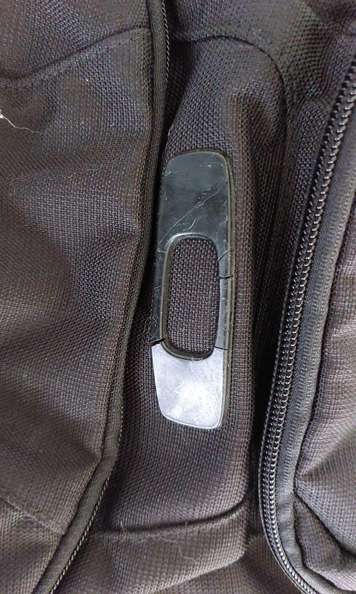 Descubrir 98+ imagen oakley men's futura commuter backpack