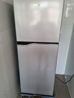 (Category: ) located in . Submitted by bee9917 (Listing ID 1171685904, Image 1). Description: .