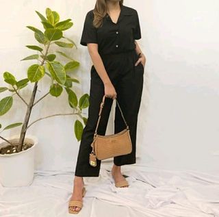 (Category: ) located in . Submitted by thewardrobe_ph (Listing ID 1171708003, Image 1). Description: .