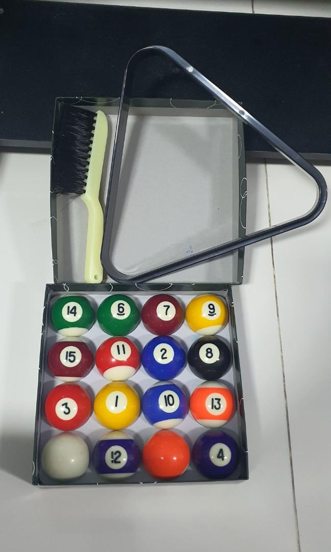 Pool table from Decathlon, Everything Else on Carousell