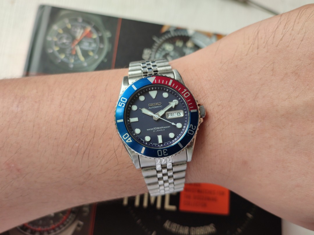 Seiko Diver 10 Bar Pepsi SKX 033J, Men's Fashion, Watches & Accessories,  Watches on Carousell