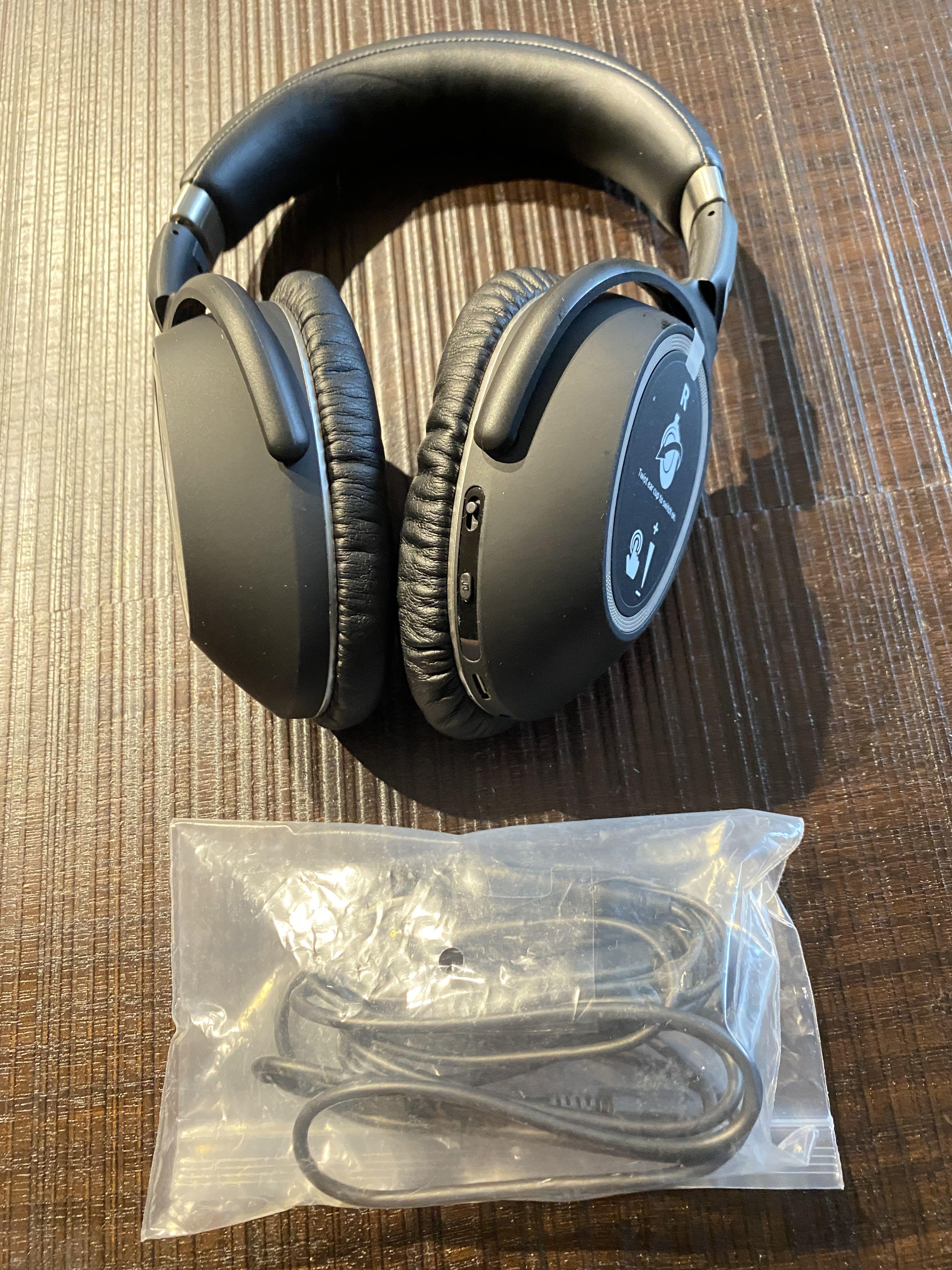 Sennheiser PXC 550 降噪耳機, 耳機及錄音音訊設備, 頭戴式耳機在旋轉拍賣