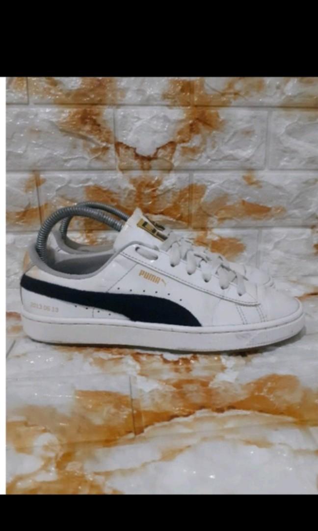 Sepatu Puma X BTS give me flower original Fesyen Pria Sepatu