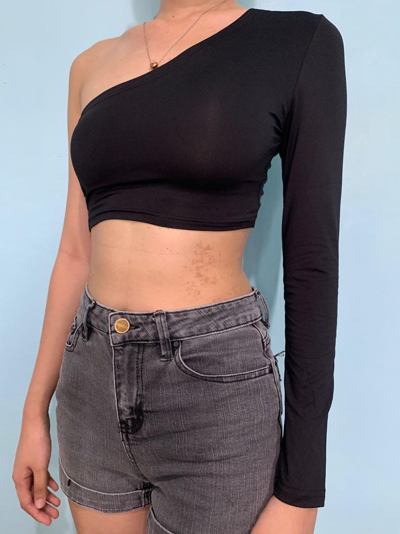SHEIN black one sided long sleeves crop top