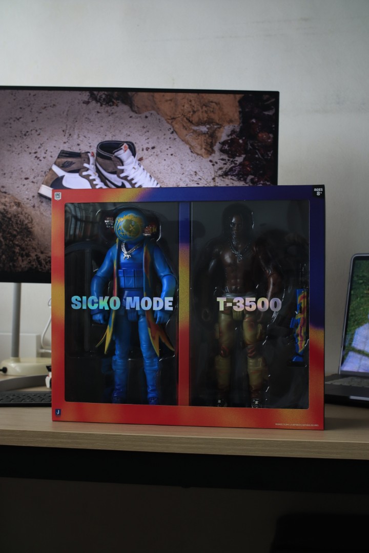 *Steal*!!! Travis Scott Fortnite 12" Figurines, Hobbies & Toys, Toys