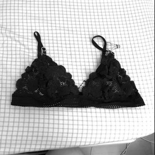 (Category: ) located in . Submitted by celshoppie (Listing ID 1170974151, Image 1). Description: .
