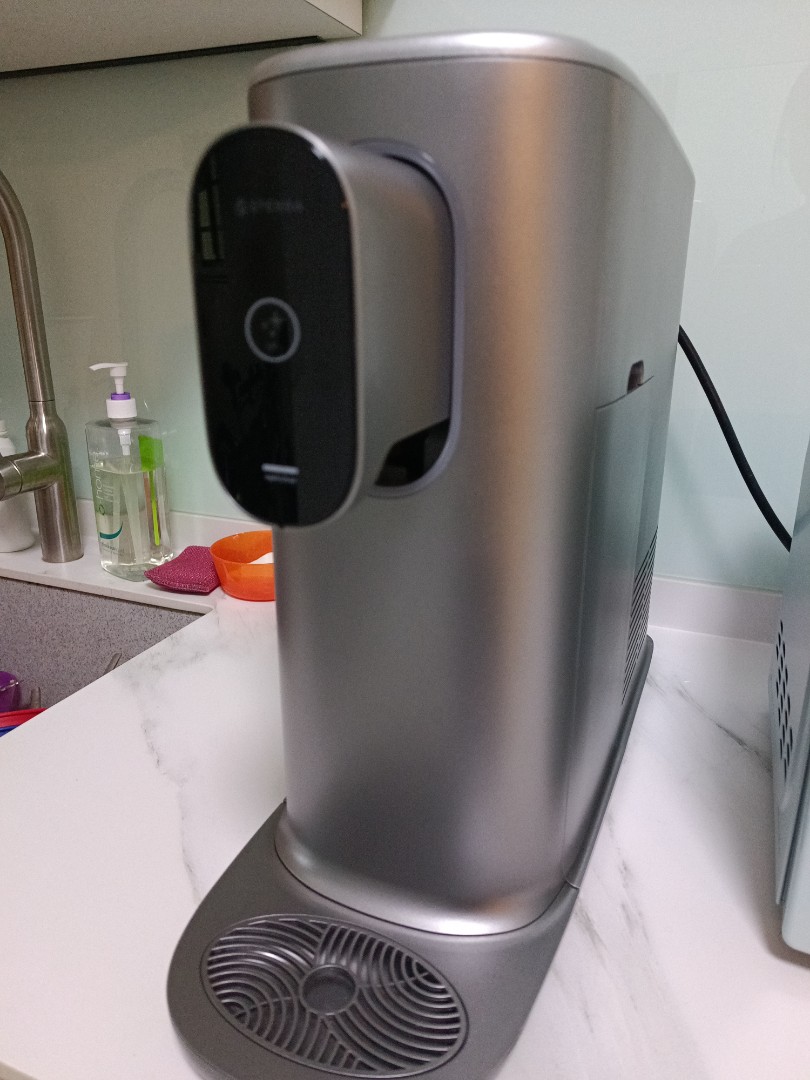 Sterra S Tankless Water Purifier in Chromium Grey, TV & Home Appliances, Kitchen Appliances