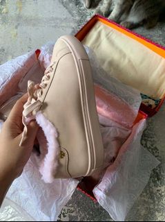 (Category: ) located in . Submitted by iman_1995 (Listing ID 1171752164, Image 1). Description: .
