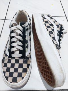 Vans original store ukuran 37