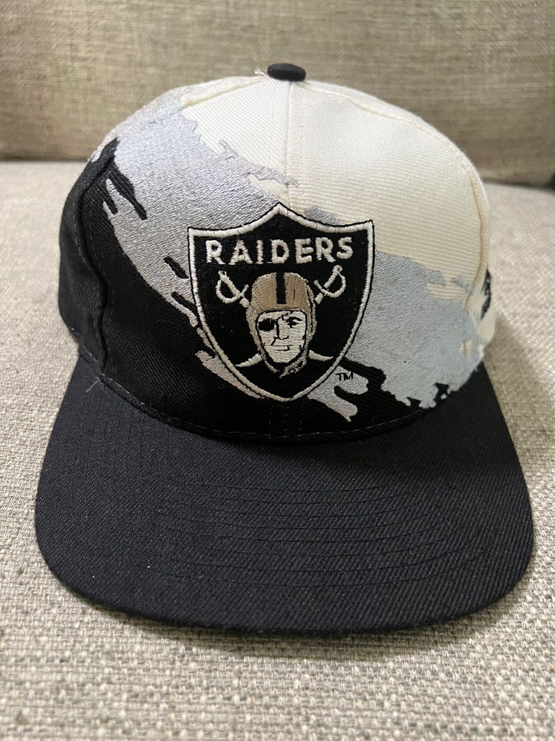 VINTAGE NFL SPLASH SNAPBACK RAIDERS Men s Fashion Watches Accessories Caps Hats on Carousell