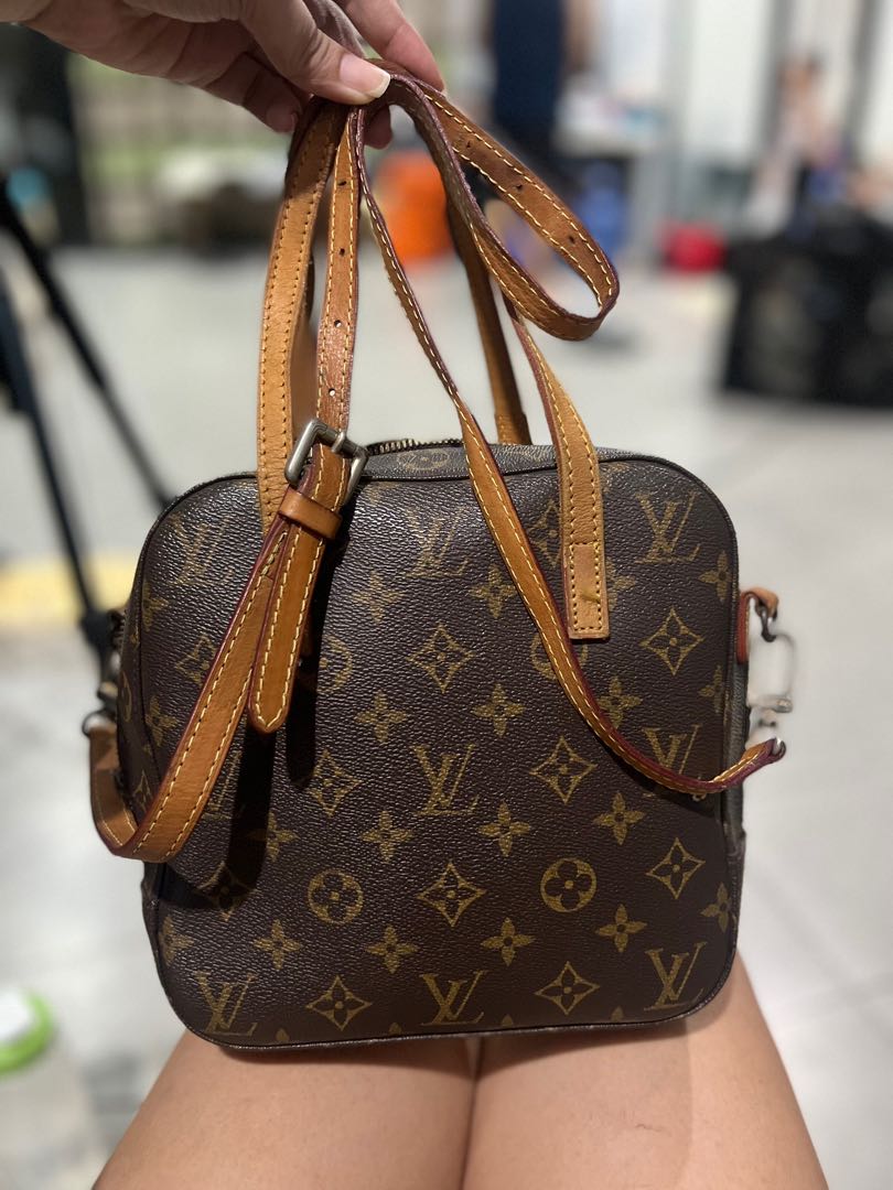 LV Louis Vuitton Spontini Sling Vintage Bag, Women's Fashion, Bags &  Wallets, Purses & Pouches on Carousell