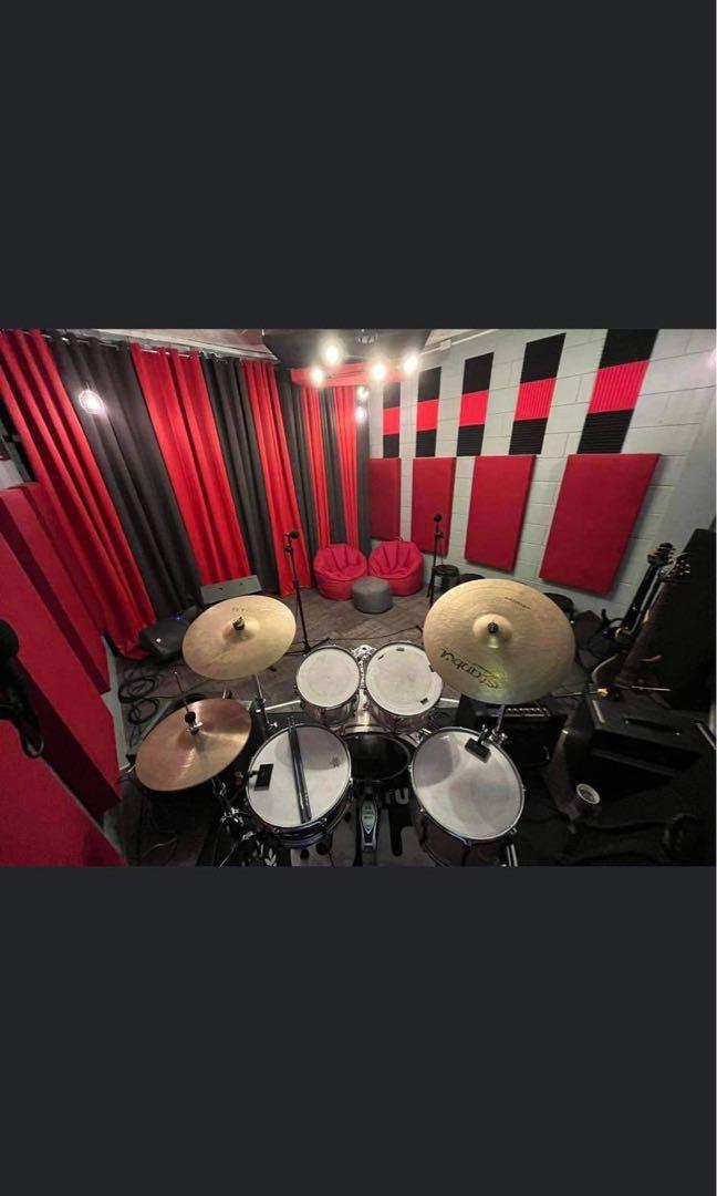 ACOUSTIC SOUND PANEL (Category: Construction Tools & Equipment) located in Marikina City. Submitted by christine_km8enterprises (Listing ID 1171969716, Image 1). Description: ACOUSTIC PANELS (Fabric wrap) Sound absorbing panel used to mitigate noise and reduce the reverberation and echo in a space, the different principles of good acoustics involves absorption, diffusion and attenuation, all this principles are mainly linked to the acoustic perfo