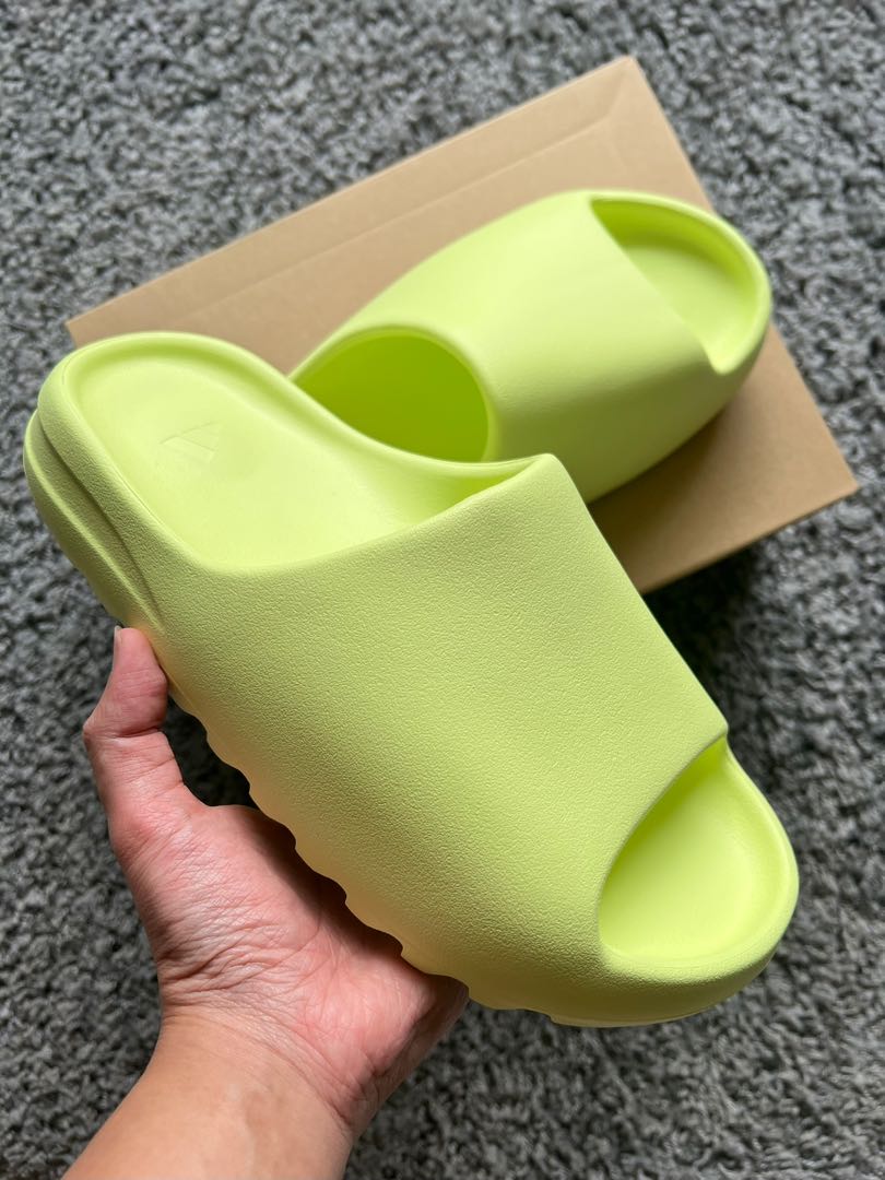 Adidas yeezy 7 green 2025
