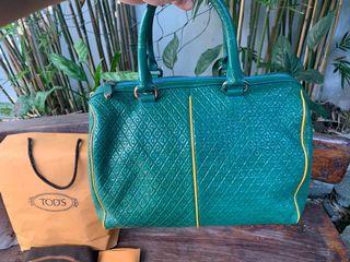 Authentic Tod’s Bauletto Bag (complete inclusions)