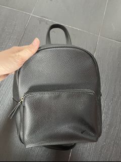 Black Backpack primark, Women's Fashion 