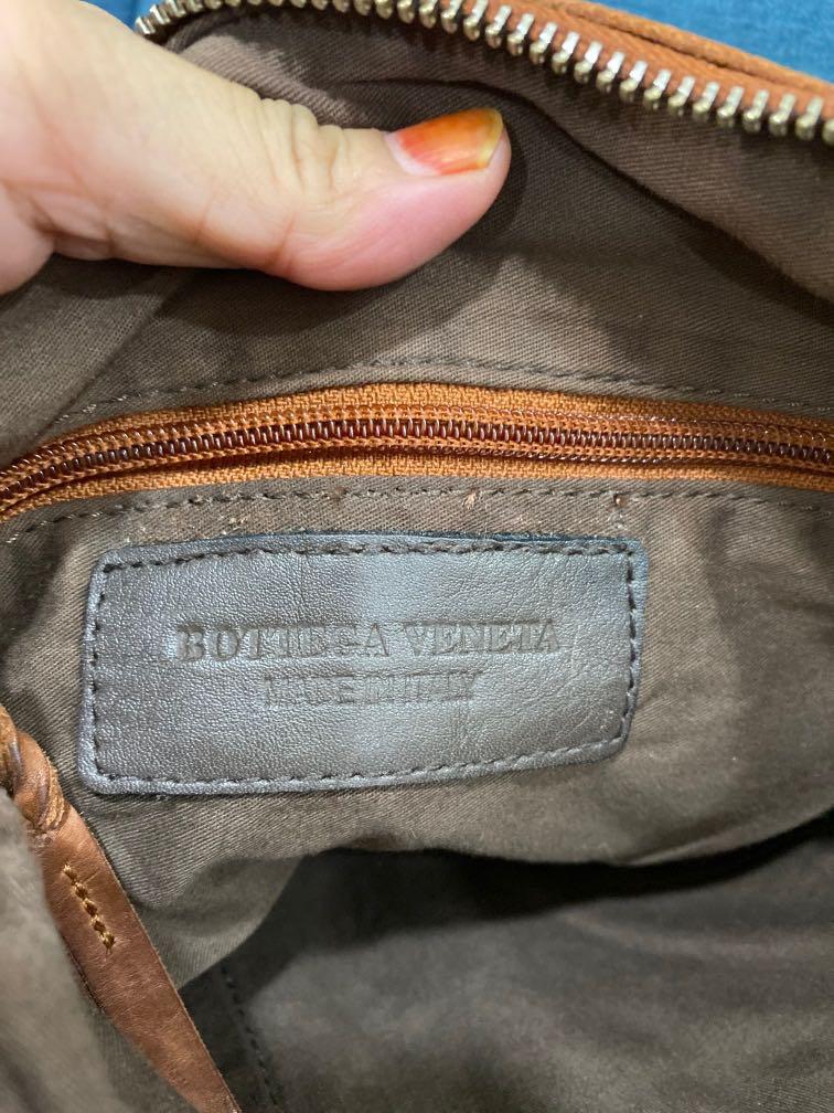 Bottega veneta vintage store handbags